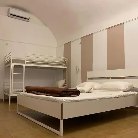 Corte Mercantile Бари